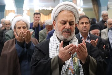 تصاویر/ آیین عبادی سیاسی نماز جمعه نوشین شهر
