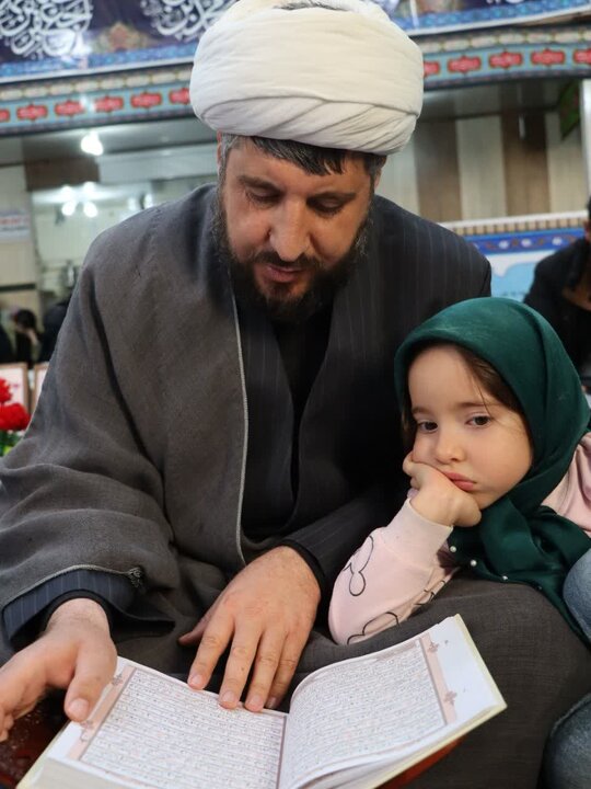 تصاویر/ مراسم جزء خوانی قرآن کریم در تکاب