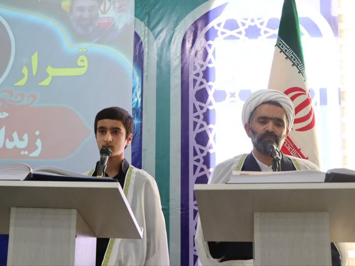 تصاویر/ مراسم جزء خوانی قرآن کریم در تکاب