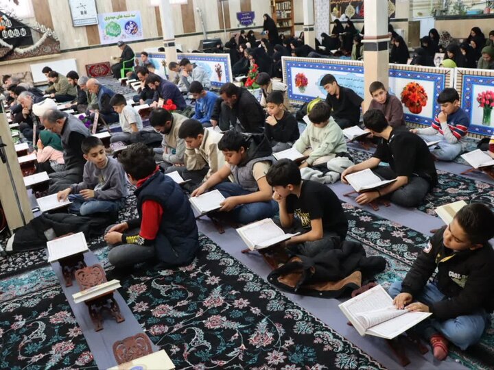 تصاویر/ مراسم جزء خوانی قرآن کریم در تکاب