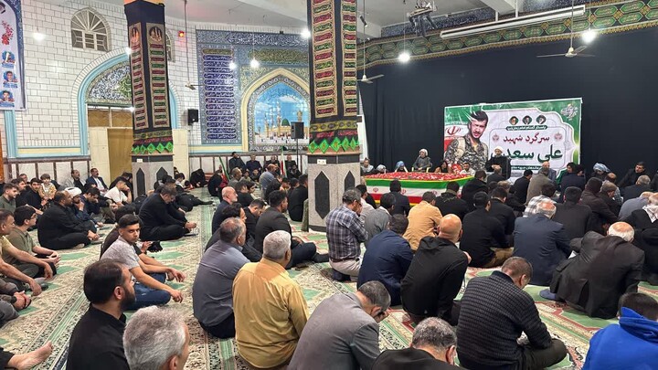 تصاویر/مراسم وداع با شهید جنگ رمضان