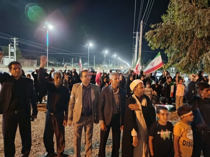 تصاویر/ مردم همیشه در صحنه جای جای استان کرمان پای کار نظام و انقلاب