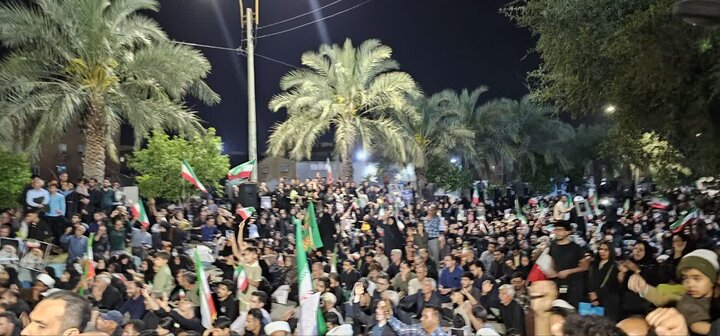 تصاویر/ مردم همیشه در صحنه جای جای استان کرمان پای کار نظام و انقلاب