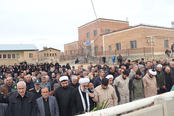 تصاویر / مراسم تشییع پیکر شهیده دکتر سیما سلیمانی در روستای کی‌کیان ملایر