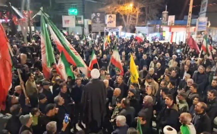 تصاویر /  مردم اسدآباد پای کار انقلاب