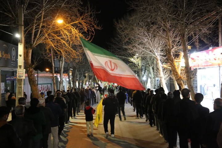 تصاویر /  مردم اسدآباد پای کار انقلاب
