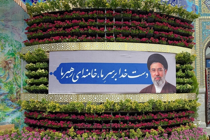تصاویر/ فضا آرایی حرم مطهر رضوی در آستانه سال نو