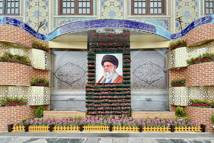 تصاویر/ فضا آرایی حرم مطهر رضوی در آستانه سال نو
