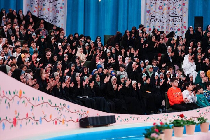 تصاویر/ برنامه «محفل ستاره‌ها»