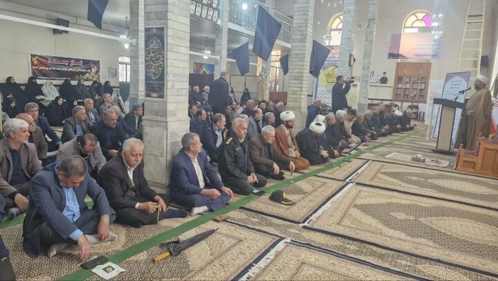 تصاویر/ اقامه نماز جمعه پلدشت