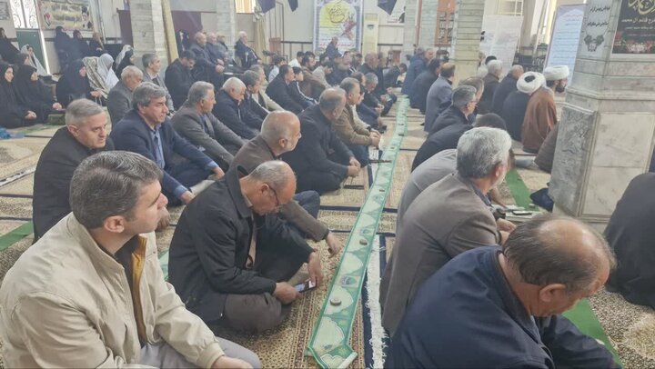 تصاویر/ اقامه نماز جمعه پلدشت