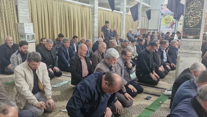 تصاویر/ اقامه نماز جمعه پلدشت