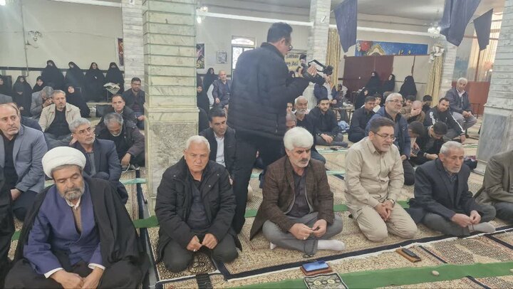 تصاویر/ اقامه نماز جمعه پلدشت