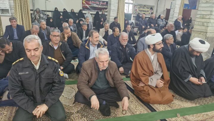 تصاویر/ اقامه نماز جمعه پلدشت