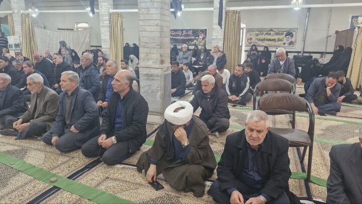 تصاویر/ اقامه نماز جمعه پلدشت