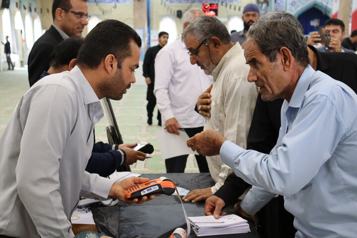 اقامه آخرین نمازجمعه سال ۱۴۰۴ در بندر دیّر