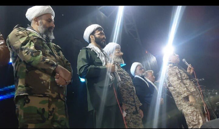 اجتماع مردم آمل، در حمایت از نیروهای مسلح، و بزرگداشت شهید دکتر علی لاریجانی و همه شهدای جنگ رمضان در میدان هفده شهریور