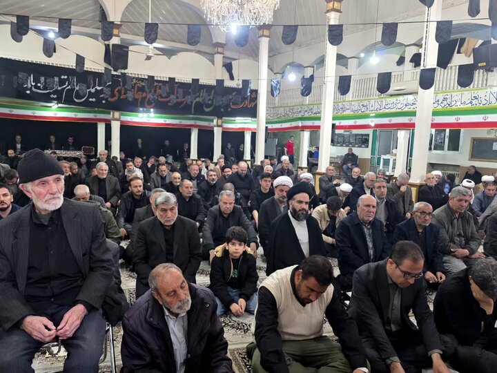 تصاویر/ اقامه نماز جمعه شهرستان ماکو