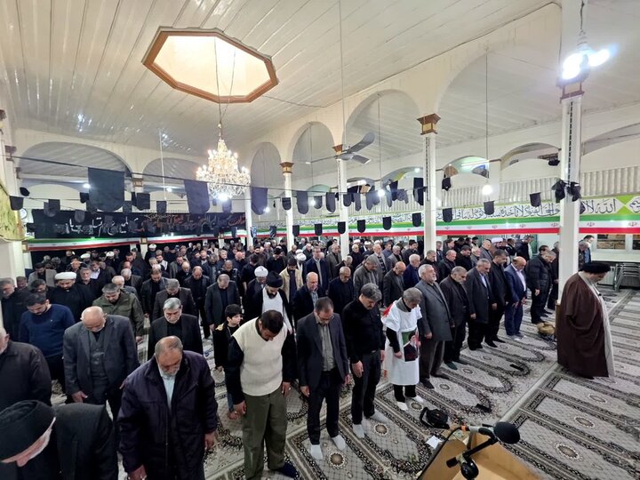 تصاویر/ اقامه نماز جمعه شهرستان ماکو