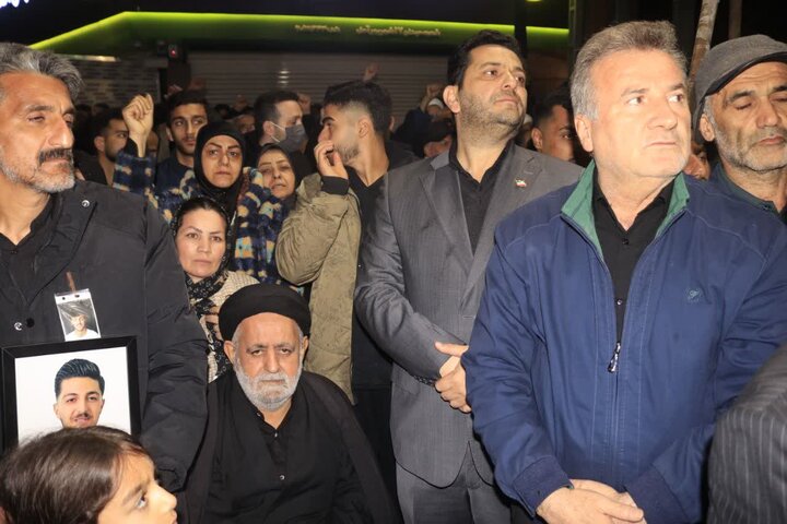 اجتماع مردم آمل در بزرگداشت شهید دکتر علی لاریجانی و شهدای رمضان