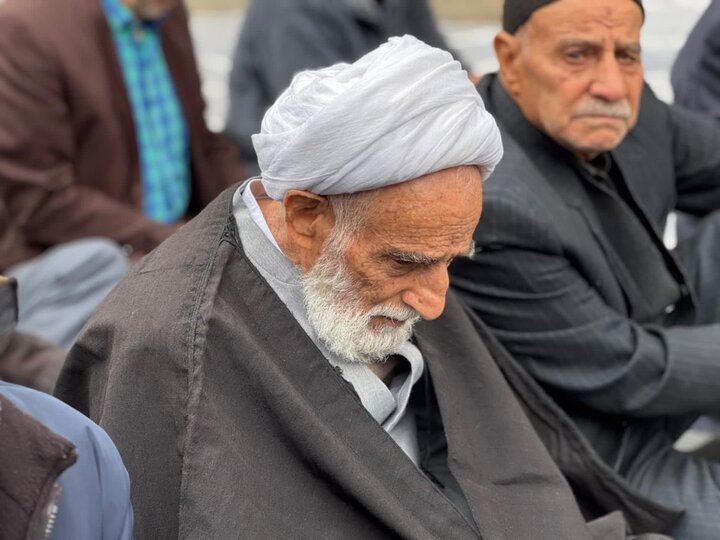 تصاویر/ آخرین نماز جمعه سال در شهریار