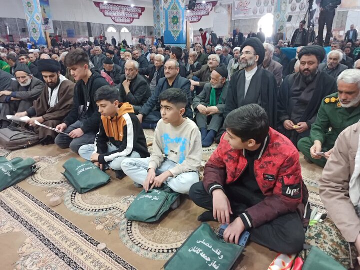 تصاویر/ نماز عبادی سیاسی جمعه کاشان