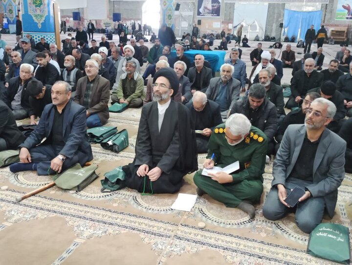 تصاویر/ نماز عبادی سیاسی جمعه کاشان