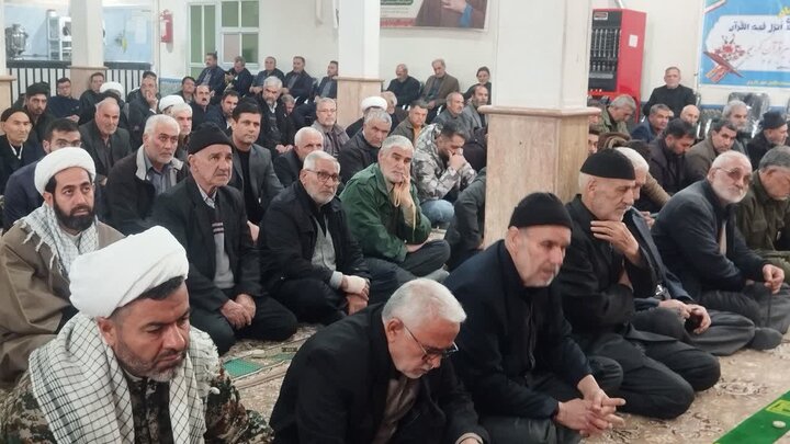 تصاویر/ اقامه نماز جمعه شهرستان باروق