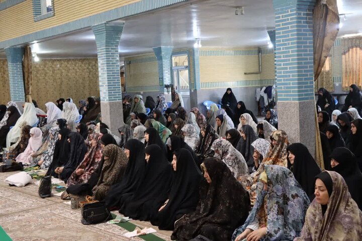 تصاویر/ آیین عبادی سیاسی نماز جمعه نوشین شهر