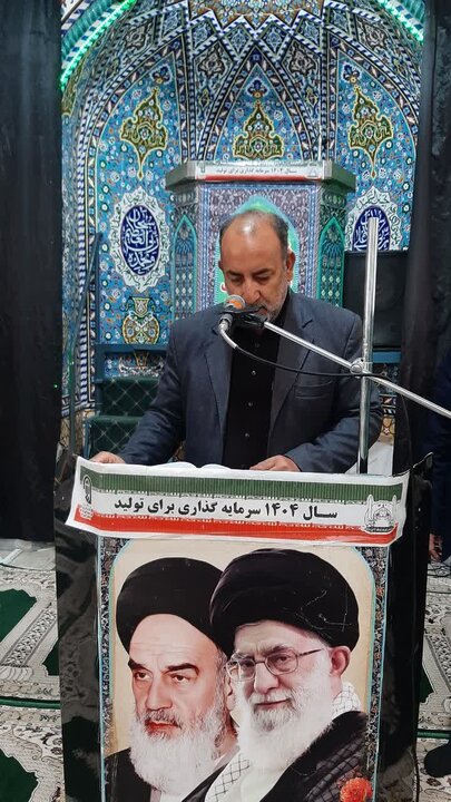 تصاویر/نماز عبادی سیاسی جمعه بخش کویرات