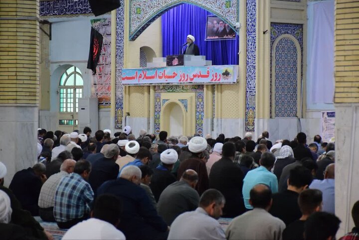 تصاویر/ آیین عبادی سیاسی نماز جمعه شهرستان زابل