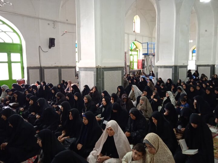 تصاویر/ اقامه نماز جمعه در شهر بردسیر