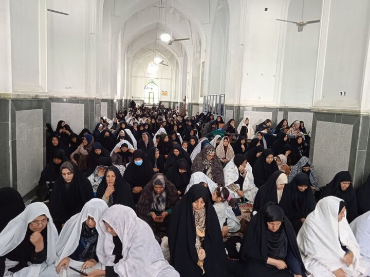 تصاویر/ اقامه نماز جمعه در شهر بردسیر