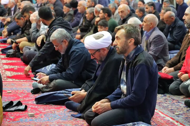 تصاویر/  آخرین نماز جمعه شهرستان اسلامشهر در سال 1404
