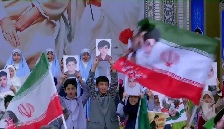 تصاویر/ ویژه برنامه تحویل سال نو در حرم مطهر رضوی