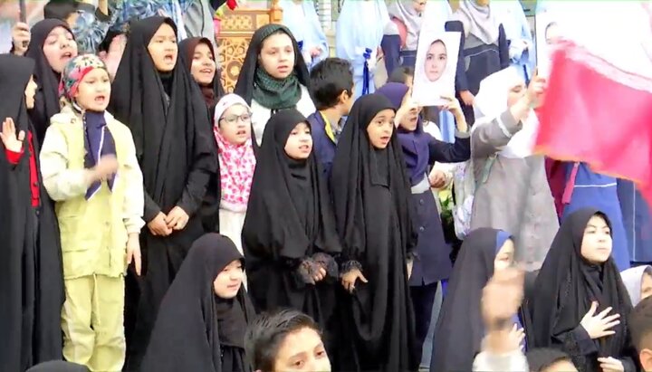 تصاویر/ ویژه برنامه تحویل سال نو در حرم مطهر رضوی