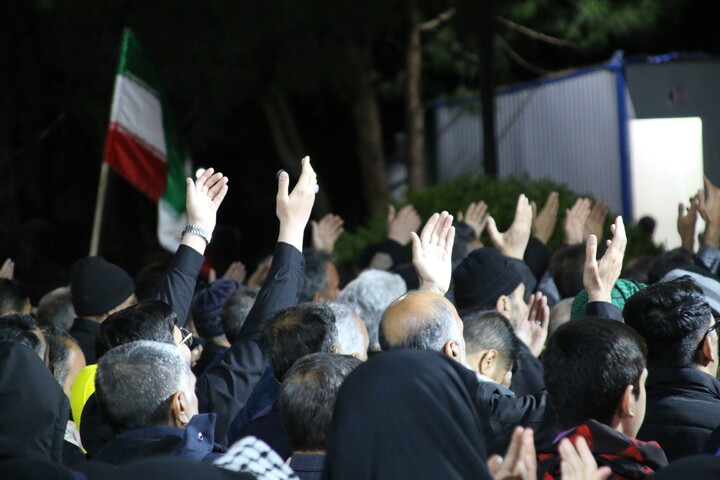 تصاویر/ اجتماع کرمان در شب سال تحویل