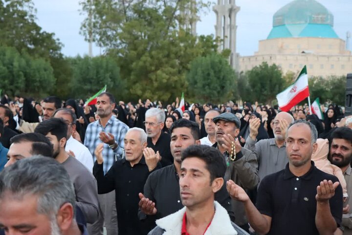 تصاویر/ تحویل سال در جوار شهدای گمنام عالیشهر