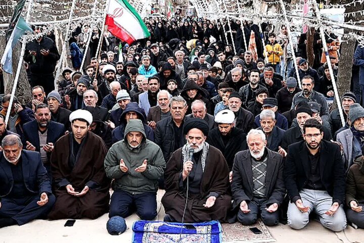 تصاویر/ لحظه تحویل سال در شهرستان سلماس