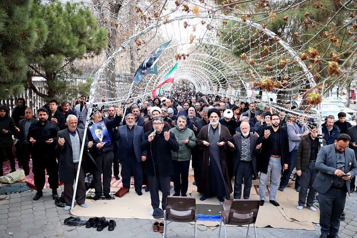 تصاویر/ لحظه تحویل سال در شهرستان سلماس