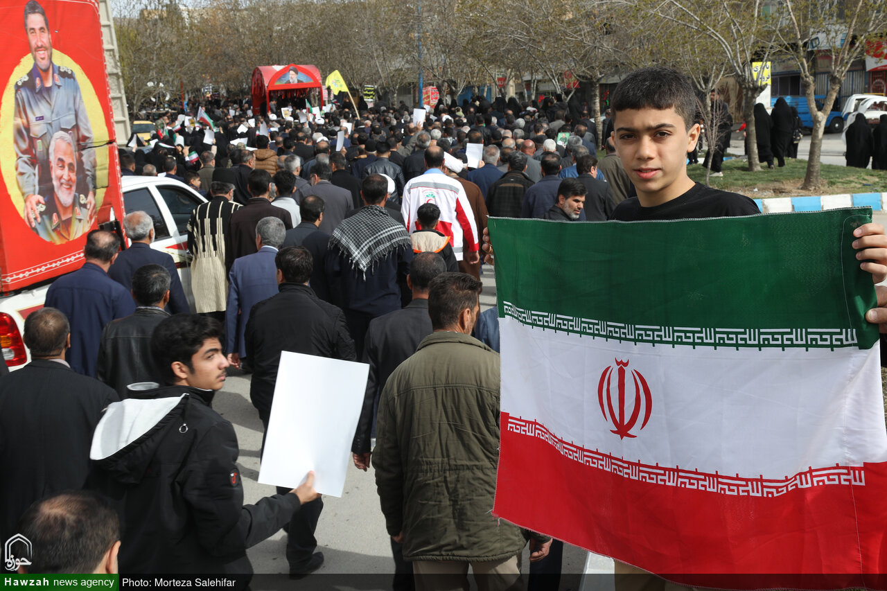 ساخت فضاهای ورزشی به نام شهدای دانش‌آموز جنگ رمضان 