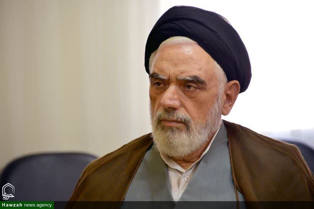 حضور مردم در صحنه موجب ناامیدی  دشمنان و پیروزی جبهه مقاومت می‌شود