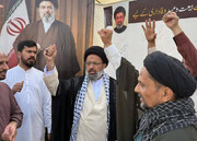 پاکستان میں نمازِ عید الفطر کے بعد رہبرِ معظم سے تجدیدِ عہد و شہدائے انقلاب کو خراجِ عقیدت