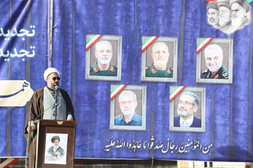 وحدت و انسجام ملی، کشور را از بحران‌ها عبور داد