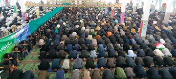 تصاویری از شکوه نماز عید فطر در ساوه
