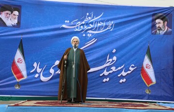 ملت ایران در ماه رمضان امسال دو جهاد بزرگ را تجربه کرد