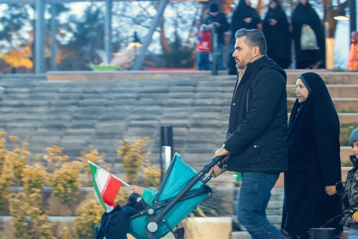 تحویل سال ۱۴۰۵ در سبزه میدان زنجان