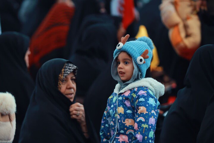 تحویل سال ۱۴۰۵ در سبزه میدان زنجان