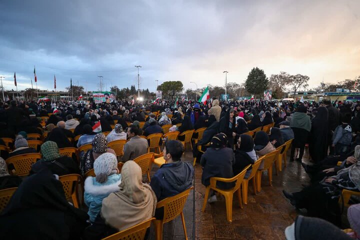 تصاویر / مراسم ویژه سال جدید در آستان امام زاده حسین علیه الاسلام قزوین
