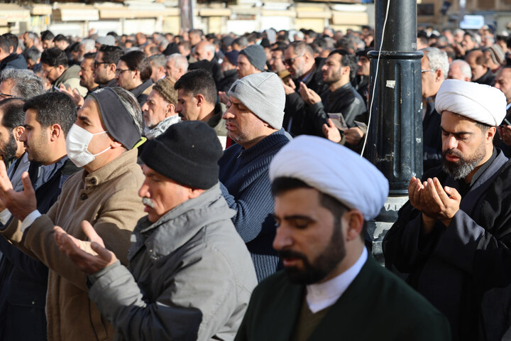 تصاویر / اقامه نماز عید فطر در همدان